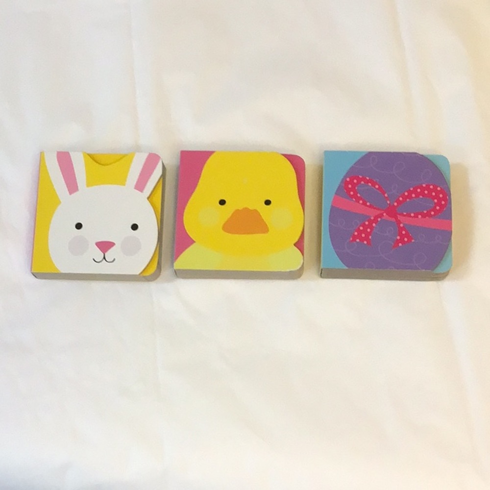 COPY - 🍀2/10.00🍀 set of 3 hand held Easter board books , 2 like new, 1 teething…